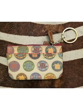 Vintage Y2K Dooney & Bourke Delicat Medallion Coin Purse
